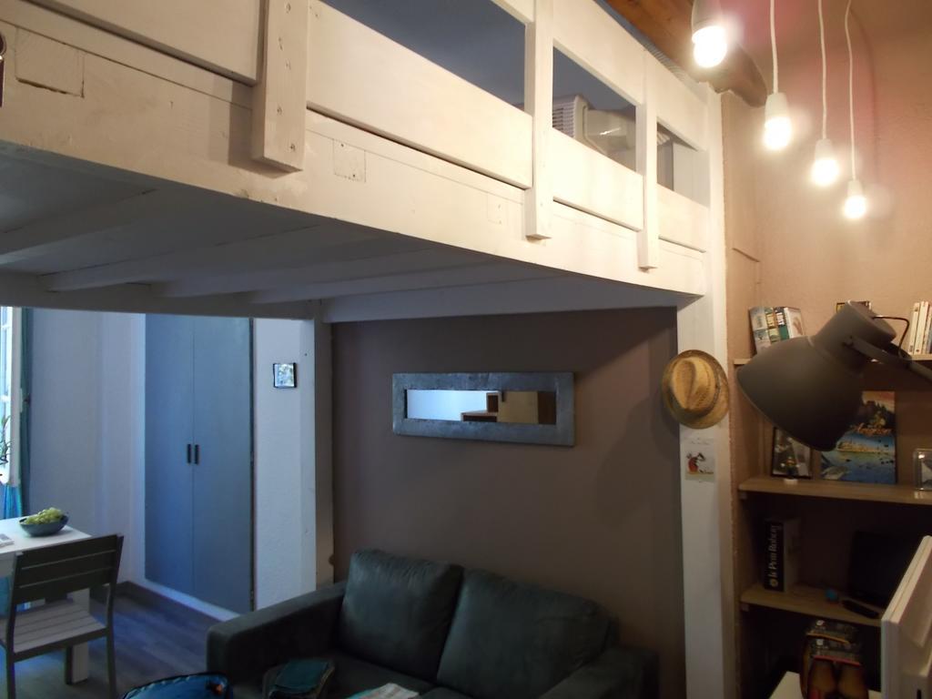Studio Des Halles Apartment Avignon Exterior photo