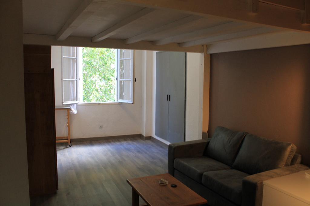 Studio Des Halles Apartment Avignon Exterior photo